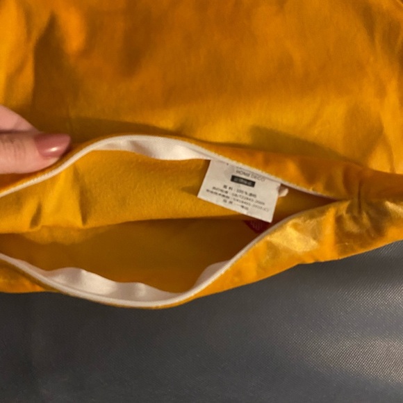 Chinese 3D Embroider Koi Fish Pillowcase Pillow Lucky Decorative Oriental Yellow - Picture 6 of 6